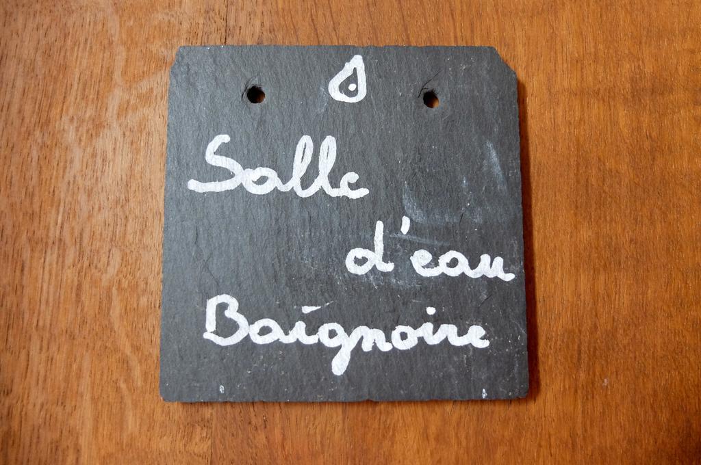 Maison D Hotes "Aux Legendes D Ardenne" Carlsbourg Buitenkant foto